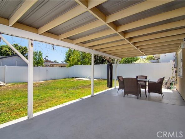 24208 Gilmore Street, West Hills (los Angeles) CA 91307