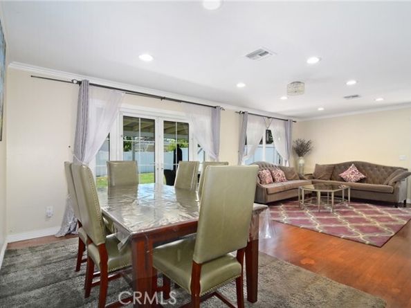 24208 Gilmore Street, West Hills (los Angeles) CA 91307