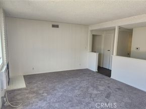 14201 Daventry Street, Arleta (los Angeles) CA 91331