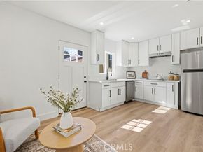 18729 Sunburst Street, Northridge (los Angeles) CA 91324