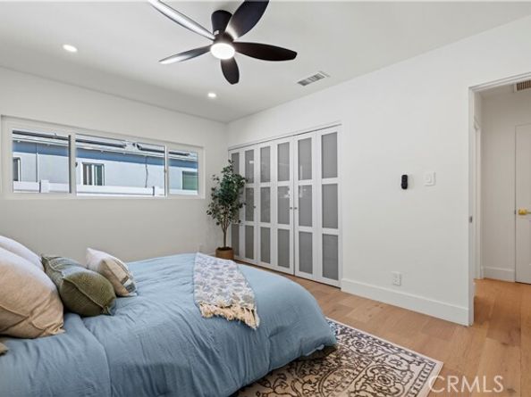 18729 Sunburst Street, Northridge (los Angeles) CA 91324