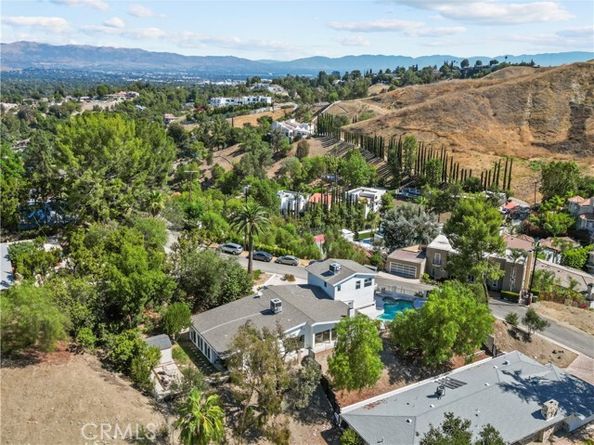 4715 Burgundy Road, Woodland Hills (los Angeles) CA 91364