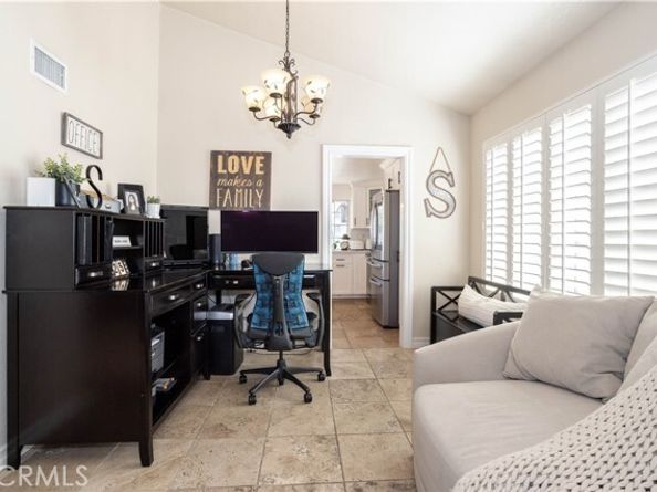 20252 Lorne Street, Winnetka (los Angeles) CA 91306