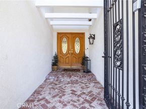 20252 Lorne Street, Winnetka (los Angeles) CA 91306