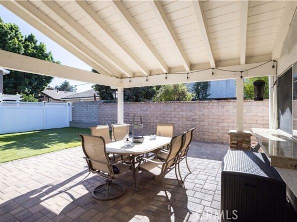 20252 Lorne Street, Winnetka (los Angeles) CA 91306