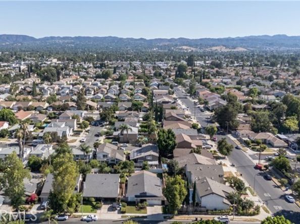 20252 Lorne Street, Winnetka (los Angeles) CA 91306