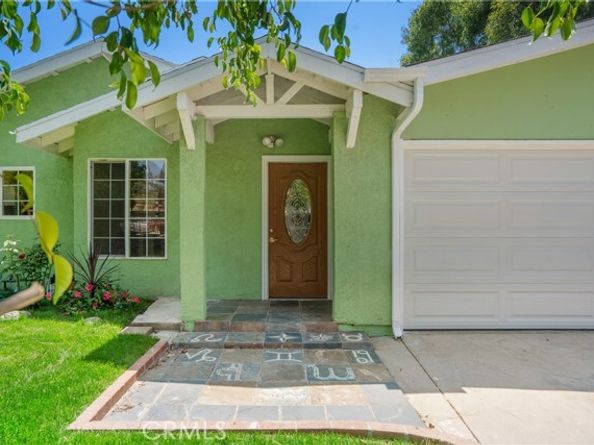 11863 Vanport Avenue, Sylmar (los Angeles) CA 91342