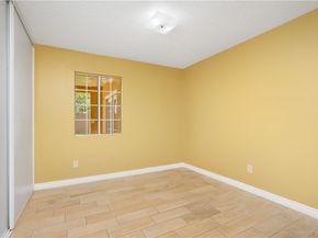 11863 Vanport Avenue, Sylmar (los Angeles) CA 91342
