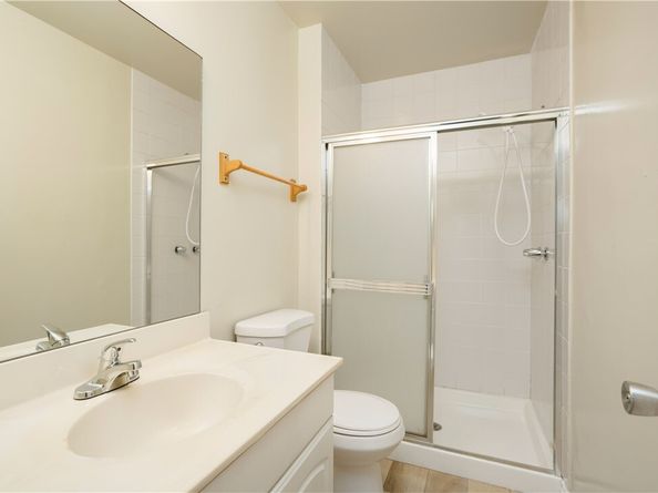 11863 Vanport Avenue, Sylmar (los Angeles) CA 91342