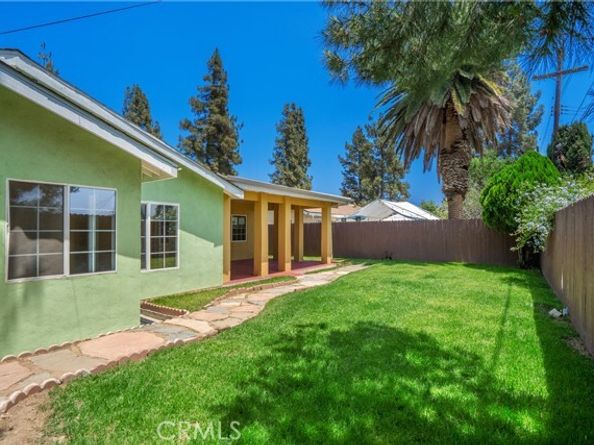 11863 Vanport Avenue, Sylmar (los Angeles) CA 91342