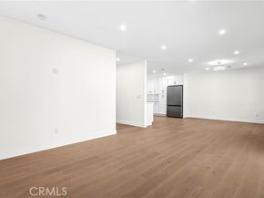 9076 Lev Avenue, Arleta (los Angeles) CA 91331