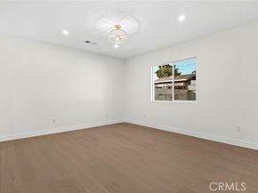 9076 Lev Avenue, Arleta (los Angeles) CA 91331