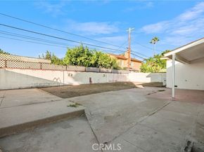 9076 Lev Avenue, Arleta (los Angeles) CA 91331