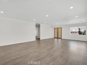 5434 Sylvia Avenue, Tarzana (los Angeles) CA 91356