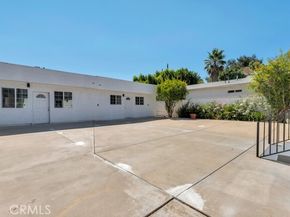 5434 Sylvia Avenue, Tarzana (los Angeles) CA 91356