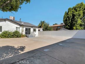 5434 Sylvia Avenue, Tarzana (los Angeles) CA 91356