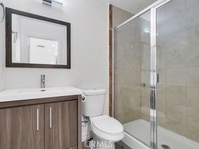 5434 Sylvia Avenue, Tarzana (los Angeles) CA 91356
