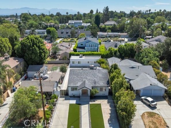 5434 Sylvia Avenue, Tarzana (los Angeles) CA 91356