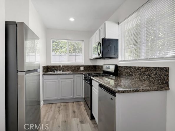 5434 Sylvia Avenue, Tarzana (los Angeles) CA 91356
