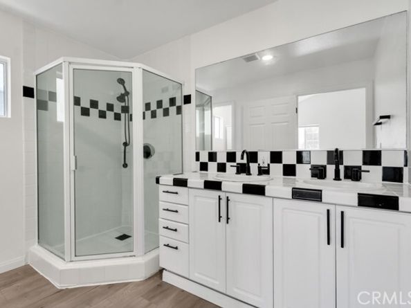5434 Sylvia Avenue, Tarzana (los Angeles) CA 91356
