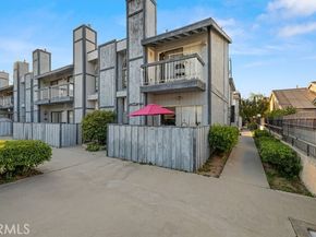 14520 Plummer St. 21, Panorama City (los Angeles) CA 91402
