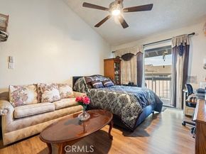 14520 Plummer St. 21, Panorama City (los Angeles) CA 91402