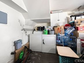 14520 Plummer St. 21, Panorama City (los Angeles) CA 91402