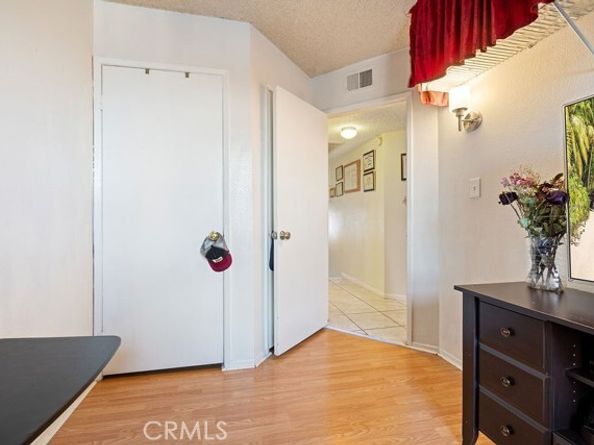 14520 Plummer St. 21, Panorama City (los Angeles) CA 91402