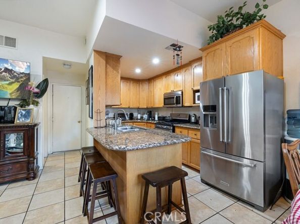 14520 Plummer St. 21, Panorama City (los Angeles) CA 91402