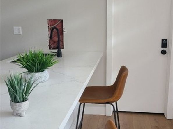 18645 Hatteras Street 278, Tarzana (los Angeles) CA 91356