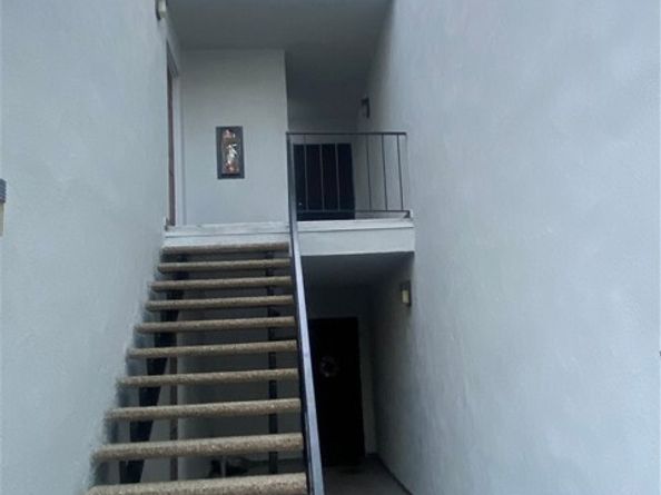 18645 Hatteras Street 278, Tarzana (los Angeles) CA 91356