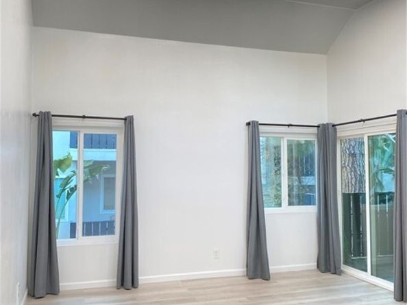 18645 Hatteras Street 278, Tarzana (los Angeles) CA 91356