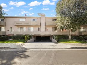 18347 Saticoy Street 37, Reseda (los Angeles) CA 91335