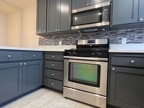 17175 Chatsworth Street, Granada Hills (los Angeles) CA 91344