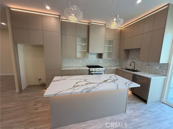 8149 Saint Clair Avenue, North Hollywood (los Angeles) CA 91605