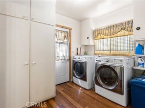 11223 White Oak Avenue, Granada Hills (los Angeles) CA 91344