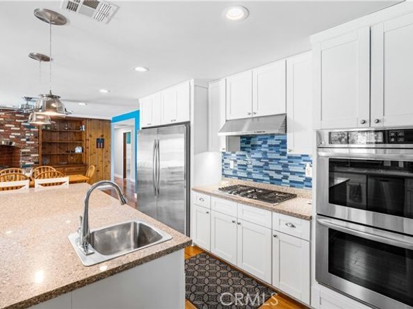 11223 White Oak Avenue, Granada Hills (los Angeles) CA 91344
