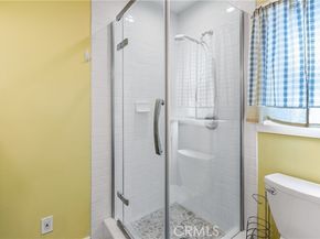 11223 White Oak Avenue, Granada Hills (los Angeles) CA 91344