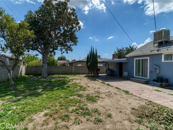 8406 Lennox Avenue, Panorama City (los Angeles) CA 91402