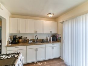 8406 Lennox Avenue, Panorama City (los Angeles) CA 91402