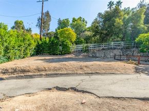 9442 Hillrose, Burbank CA 91040
