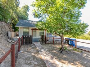 9442 Hillrose, Burbank CA 91040