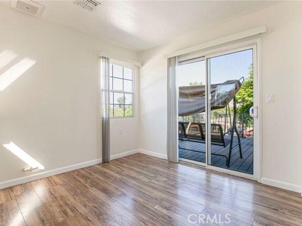 9442 Hillrose, Burbank CA 91040