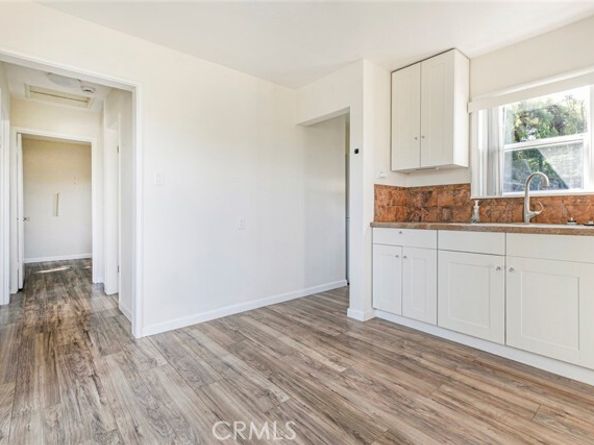 9442 Hillrose, Burbank CA 91040