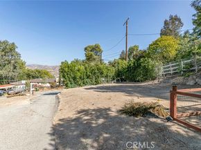 9442 Hillrose, Burbank CA 91040