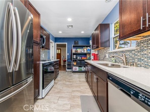 7315 Ariel, Reseda (los Angeles) CA 91335