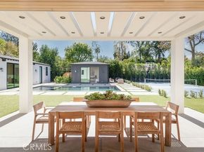 23416 Califa Street, Woodland Hills (los Angeles) CA 91367