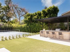 23416 Califa Street, Woodland Hills (los Angeles) CA 91367