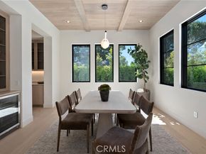 23416 Califa Street, Woodland Hills (los Angeles) CA 91367