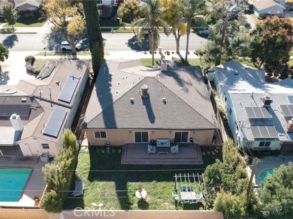 22711 Collins Street, Woodland Hills (los Angeles) CA 91367